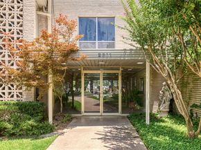 2301  Ridgmar Plaza  8, Fort Worth Texas 76116