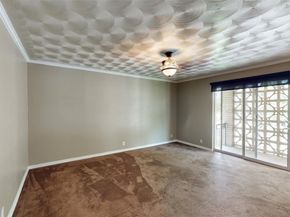 2301  Ridgmar Plaza  8, Fort Worth Texas 76116