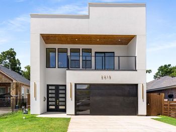 2015  Angelina Drive 