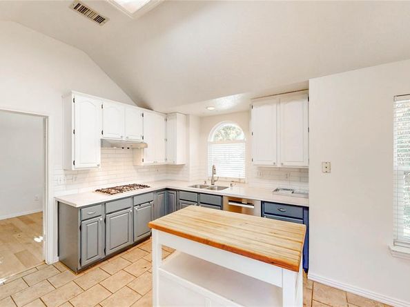 1701  Brook Lane , Flower Mound Texas 75028