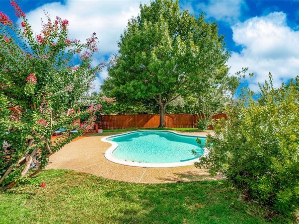 1701  Brook Lane , Flower Mound Texas 75028