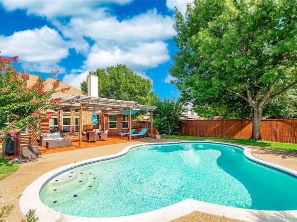 1701  Brook Lane , Flower Mound Texas 75028