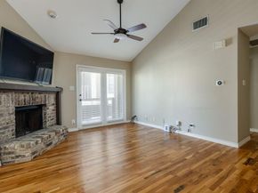 5200  Martel Avenue  37C, Dallas Texas 75206