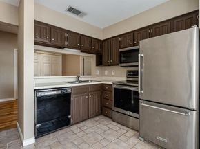 5200  Martel Avenue  37C, Dallas Texas 75206