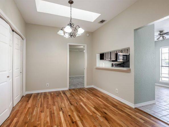 5200  Martel Avenue  37C, Dallas Texas 75206