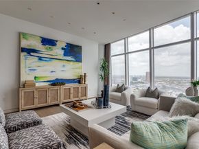 1918  Olive Street  3402, Dallas Texas 75201