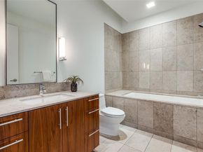 1918  Olive Street  3402, Dallas Texas 75201
