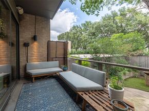 4030  Buena Vista Street , Dallas Texas 75204