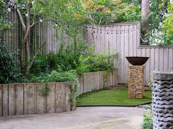 4030  Buena Vista Street , Dallas Texas 75204