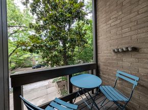 4030  Buena Vista Street , Dallas Texas 75204