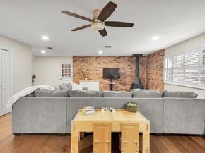 2233  Goldenrod Avenue , Fort Worth Texas 76111
