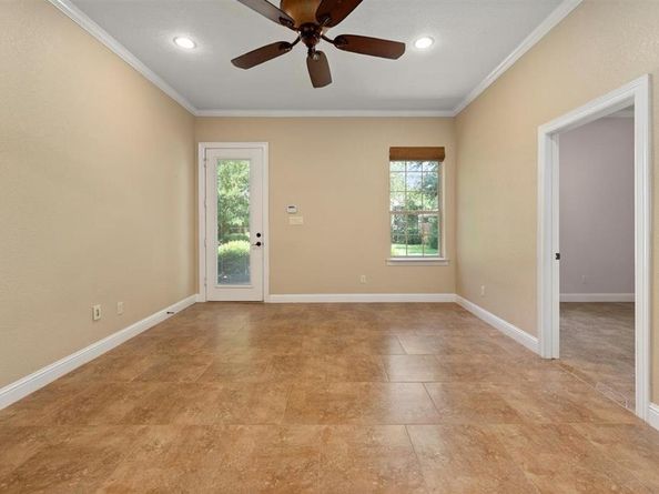 5821  El Campo Avenue , Fort Worth Texas 76107