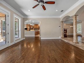 5821  El Campo Avenue , Fort Worth Texas 76107