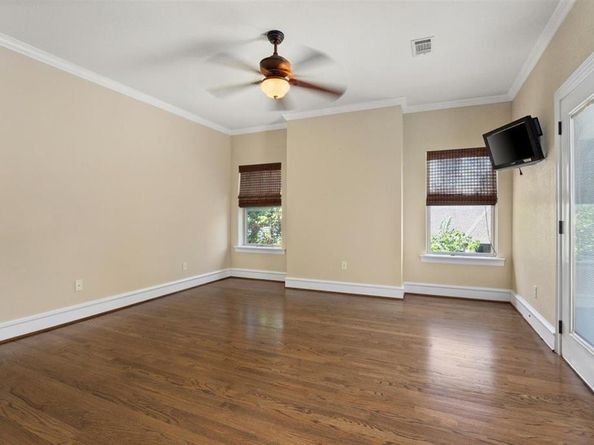 5821  El Campo Avenue , Fort Worth Texas 76107