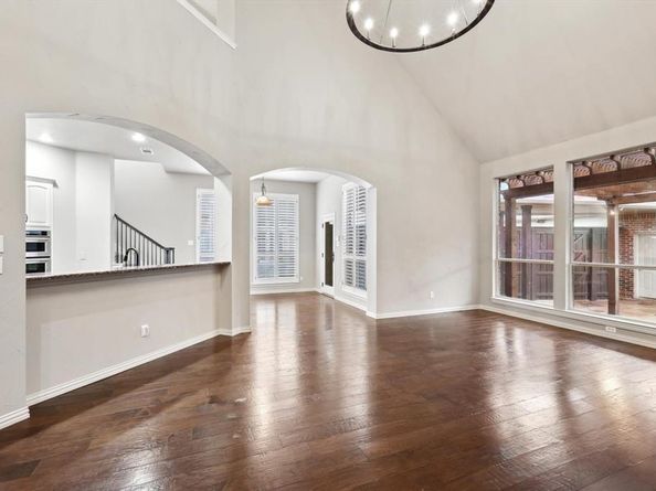 2543  Sir Tristram Lane , Lewisville Texas 75056