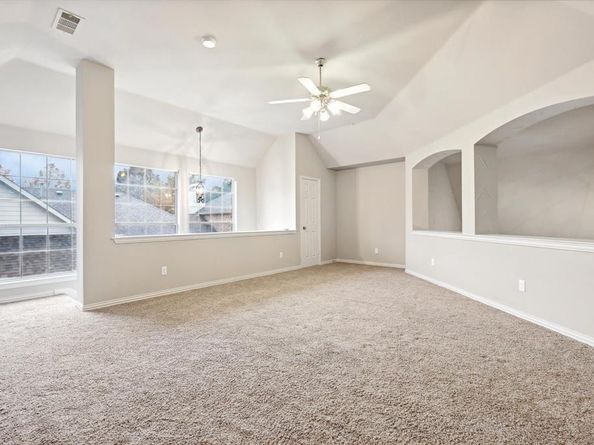 2543  Sir Tristram Lane , Lewisville Texas 75056
