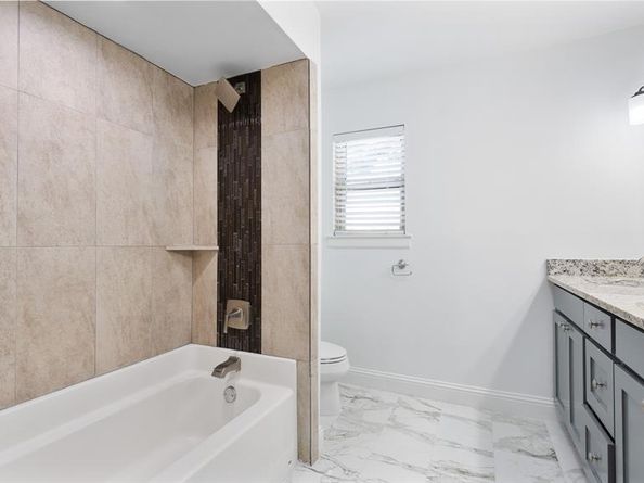 3352  Camelot Drive , Dallas Texas 75229