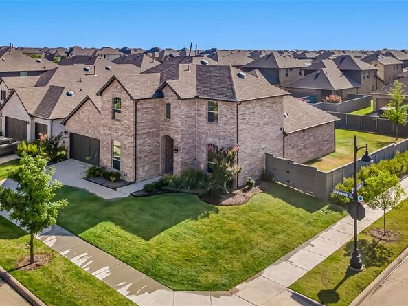 7001  Lowbranch Trail , Little Elm Texas 76227
