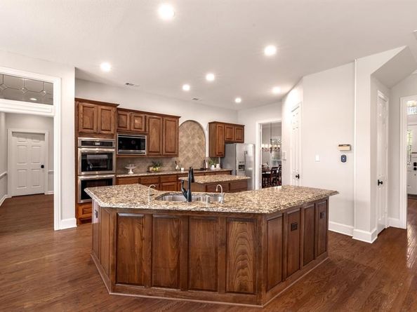 4569  Southgate Drive , Plano Texas 75024