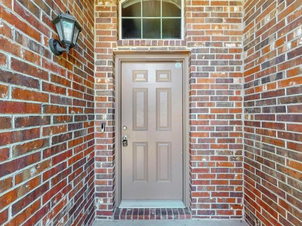 2704  Adams Fall Lane , Fort Worth Texas 76123