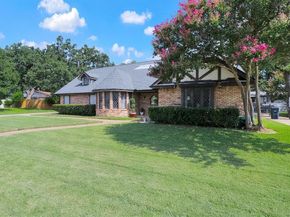 7217  Martha Lane , Fort Worth Texas 76112