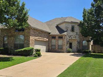 1038  Fieldstone Drive 