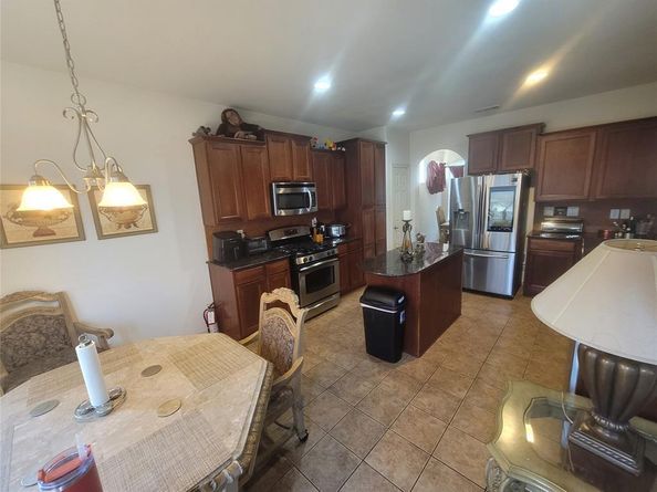 1038  Fieldstone Drive , Cedar Hill Texas 75104