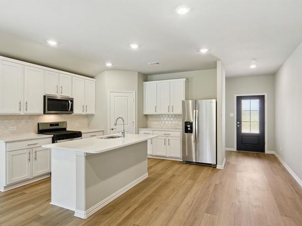 2215  Currents Road , Princeton Texas 75407