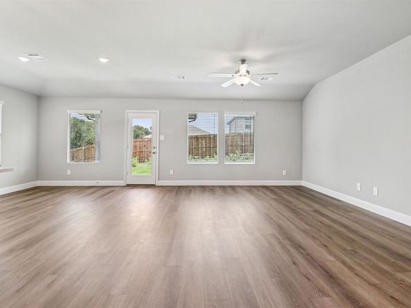 610  Tidal Drive , Princeton Texas 75071