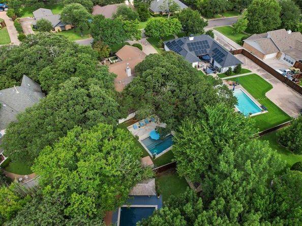 3907  Copperwood Court , Colleyville Texas 76034