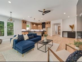 1318  Nokomis Avenue , Dallas Texas 75224