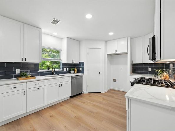 6218  Everglade Road , Dallas Texas 75227