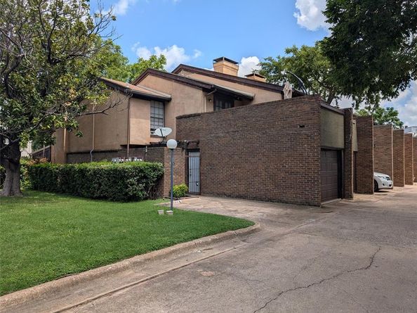 6019  Ridgecrest Road  201A, Dallas Texas 75231