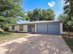 241  Berkshire Lane , Fort Worth Texas 76134