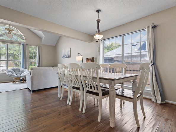 1520  Warwick Drive , Mansfield Texas 76063