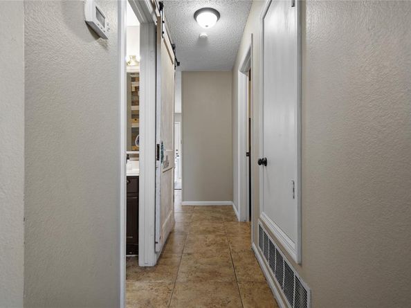 1520  Warwick Drive , Mansfield Texas 76063