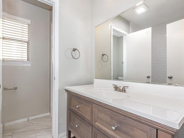 828  Harvest Glen Drive , Plano Texas 75023