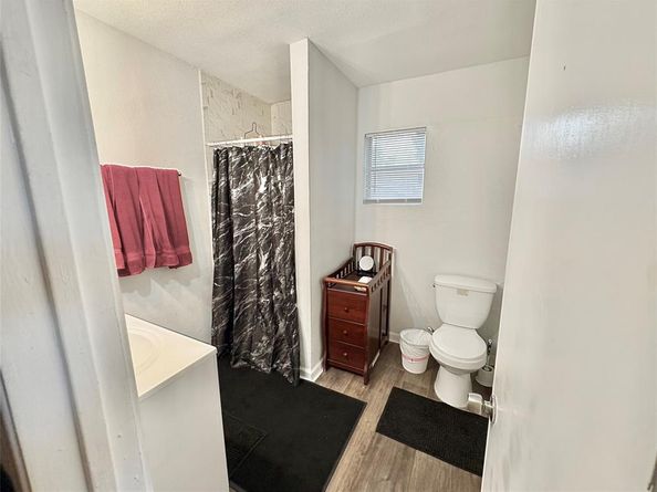 4513  Idaho Avenue , Dallas Texas 75216