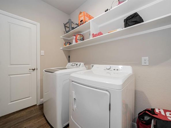 1229  Windsong Drive , Cedar Hill Texas 75104