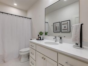 5803  Martel Avenue , Dallas Texas 75206