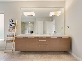 633  Benalla Drive , Frisco Texas 75036