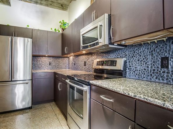 221 W Lancaster Avenue  5004, Fort Worth Texas 76102