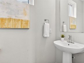 5368  Winton Street , Dallas Texas 75206