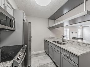 941  Turtle Cove  129, Irving Texas 75060