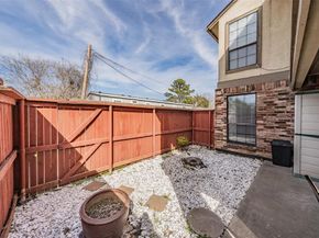 941  Turtle Cove  129, Irving Texas 75060