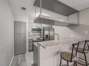 941  Turtle Cove  129, Irving Texas 75060