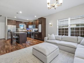 3432  Frazier Avenue , Fort Worth Texas 76110