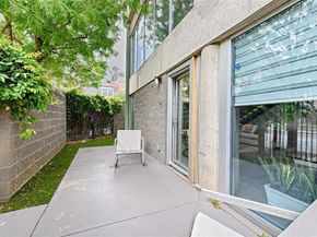 1001  Belleview Street  104, Dallas Texas 75215