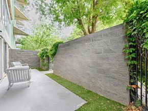 1001  Belleview Street  104, Dallas Texas 75215