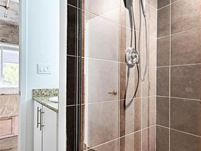 1001  Belleview Street  104, Dallas Texas 75215